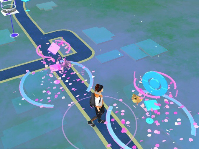 Food Truck in a Prime Business Area Using Lures Pokemon Go